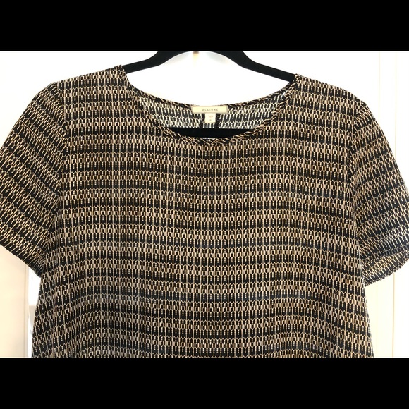 Printed Pullover Blouse - Picture 2 of 5